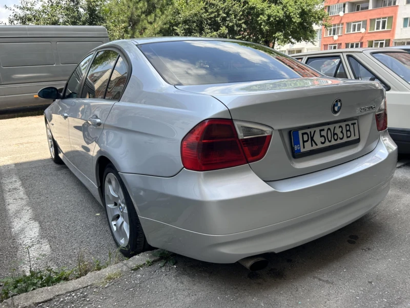 BMW 320, снимка 7 - Автомобили и джипове - 52884960