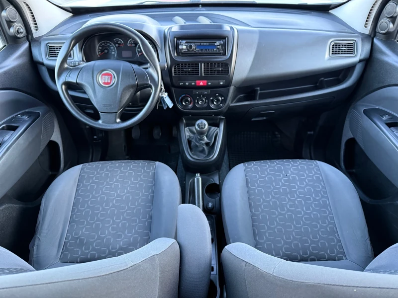 Fiat Doblo 1.6 MULTI-JET / , снимка 8 - Автомобили и джипове - 53077067