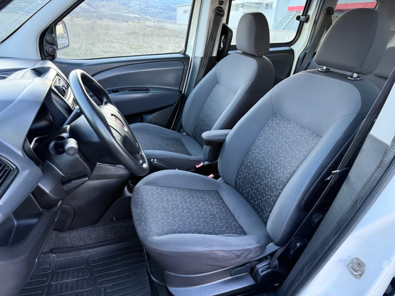 Fiat Doblo 1.6 MULTI-JET / , снимка 10 - Автомобили и джипове - 53077067
