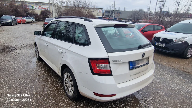 Skoda Fabia 5J, снимка 3 - Автомобили и джипове - 53414236