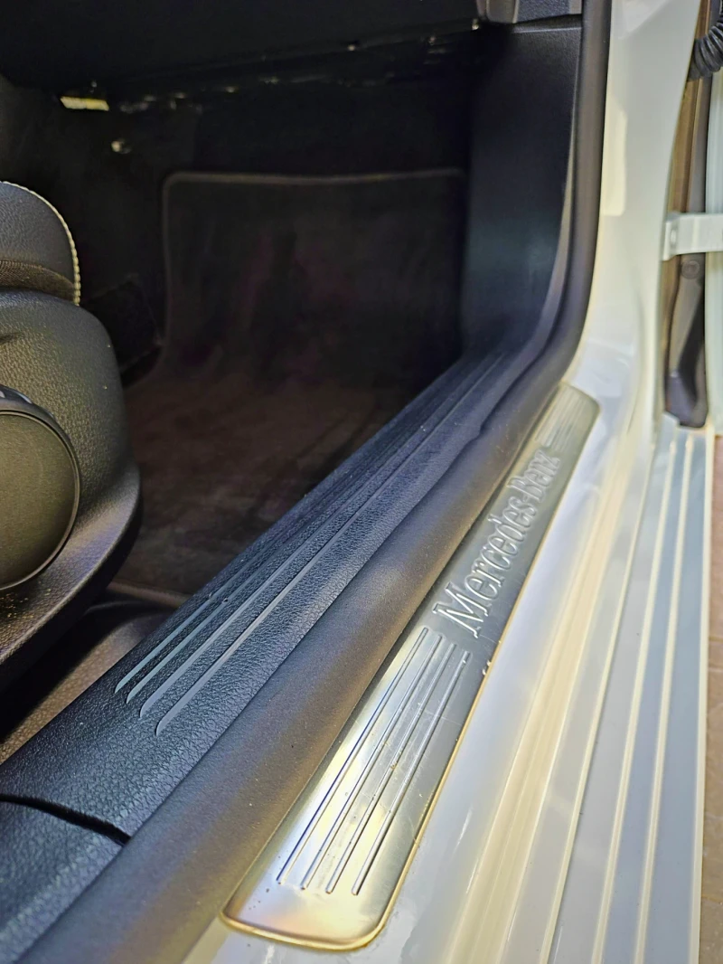 Mercedes-Benz A 180, снимка 13 - Автомобили и джипове - 53445270