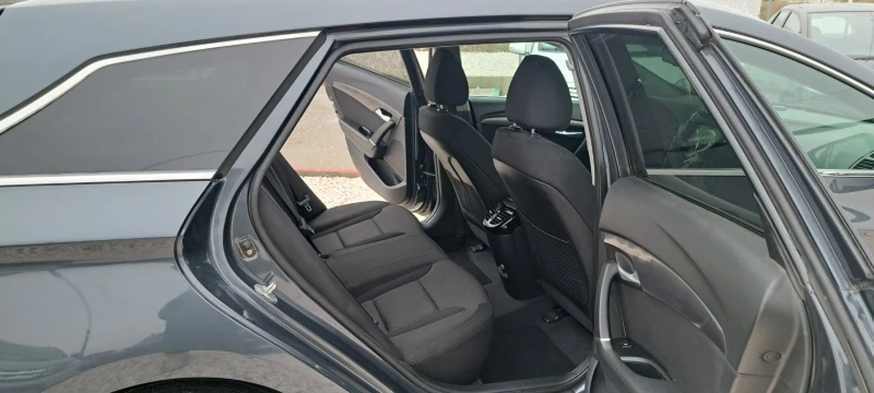 Hyundai I40 1.7D Avomat Face Navi Kamera Подгрев, снимка 17 - Автомобили и джипове - 53458159