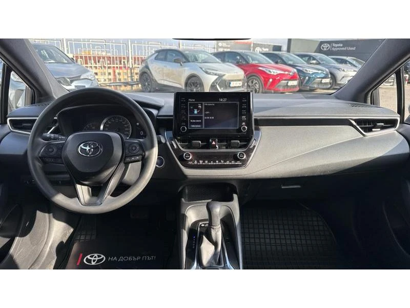 Toyota Corolla HB 1.8 HSD Comfort, снимка 8 - Автомобили и джипове - 49272081