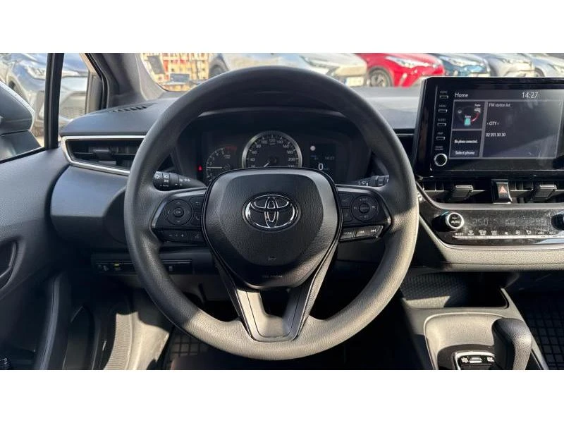 Toyota Corolla HB 1.8 HSD Comfort, снимка 9 - Автомобили и джипове - 49272081