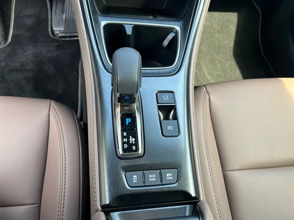 Lexus LBX = Elegant = Гаранция - изображение 10