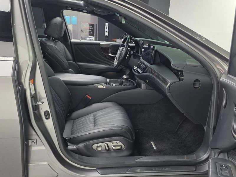 Lexus LS 3.4 Automatic, снимка 11 - Автомобили и джипове - 55825250