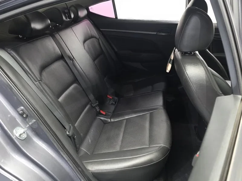 Hyundai Elantra  1.6 Gdi Smart Special, снимка 12 - Автомобили и джипове - 56719484