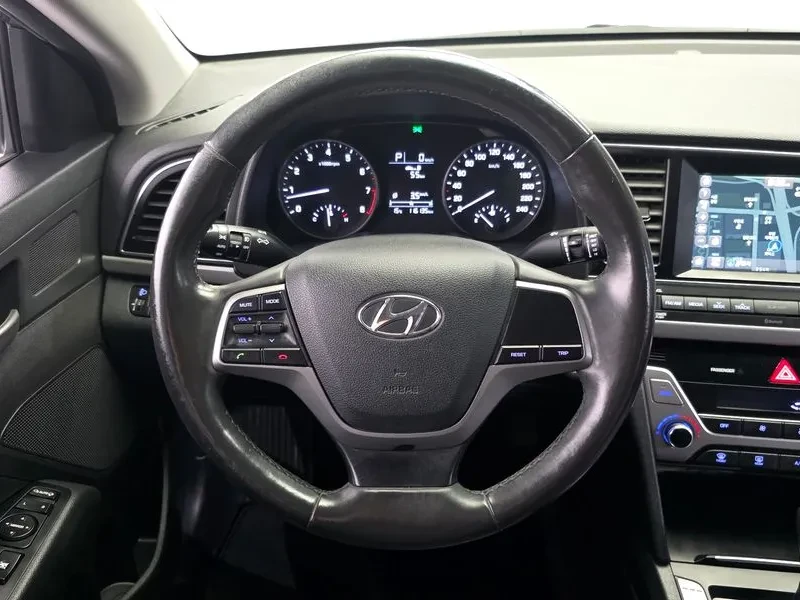 Hyundai Elantra  1.6 Gdi Smart Special, снимка 13 - Автомобили и джипове - 56719484