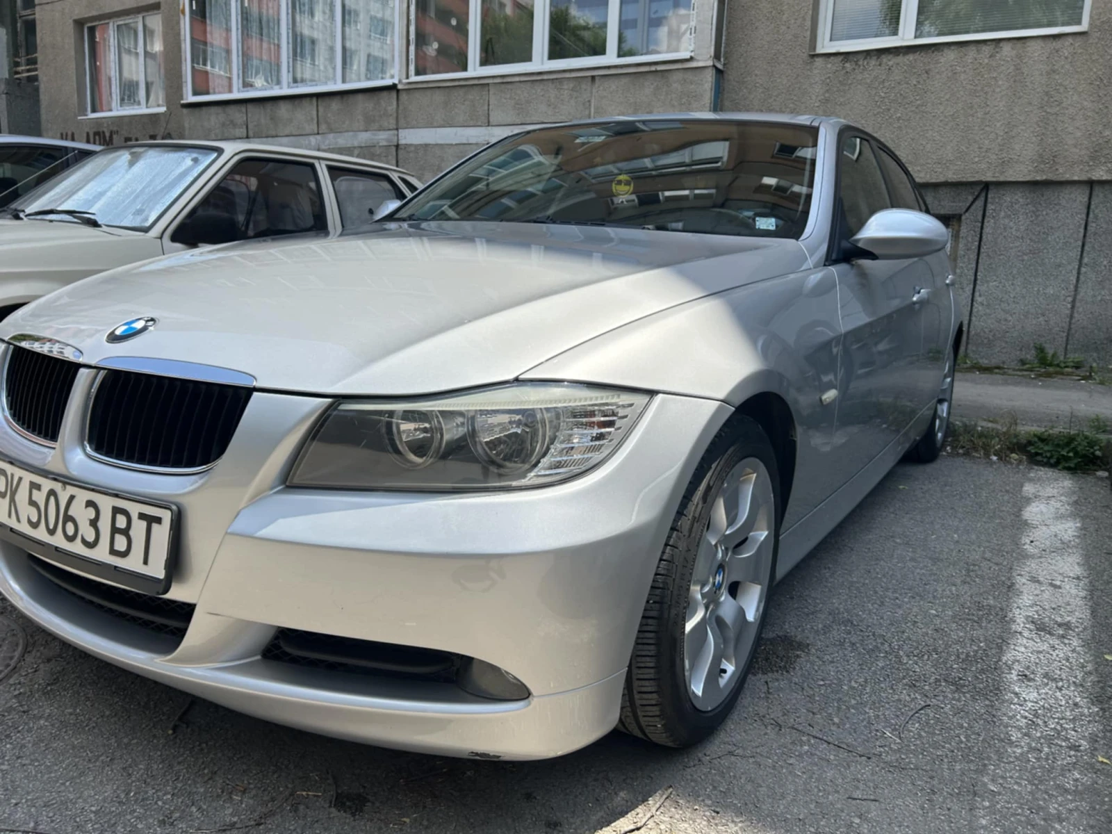 BMW 320, снимка 1