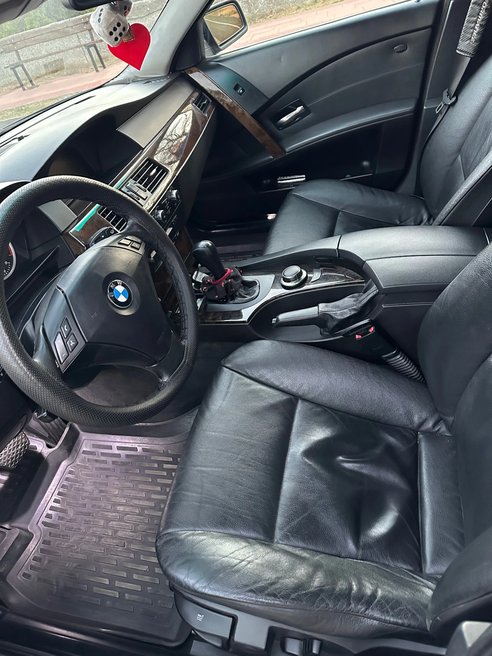 BMW 525  - изображение 10