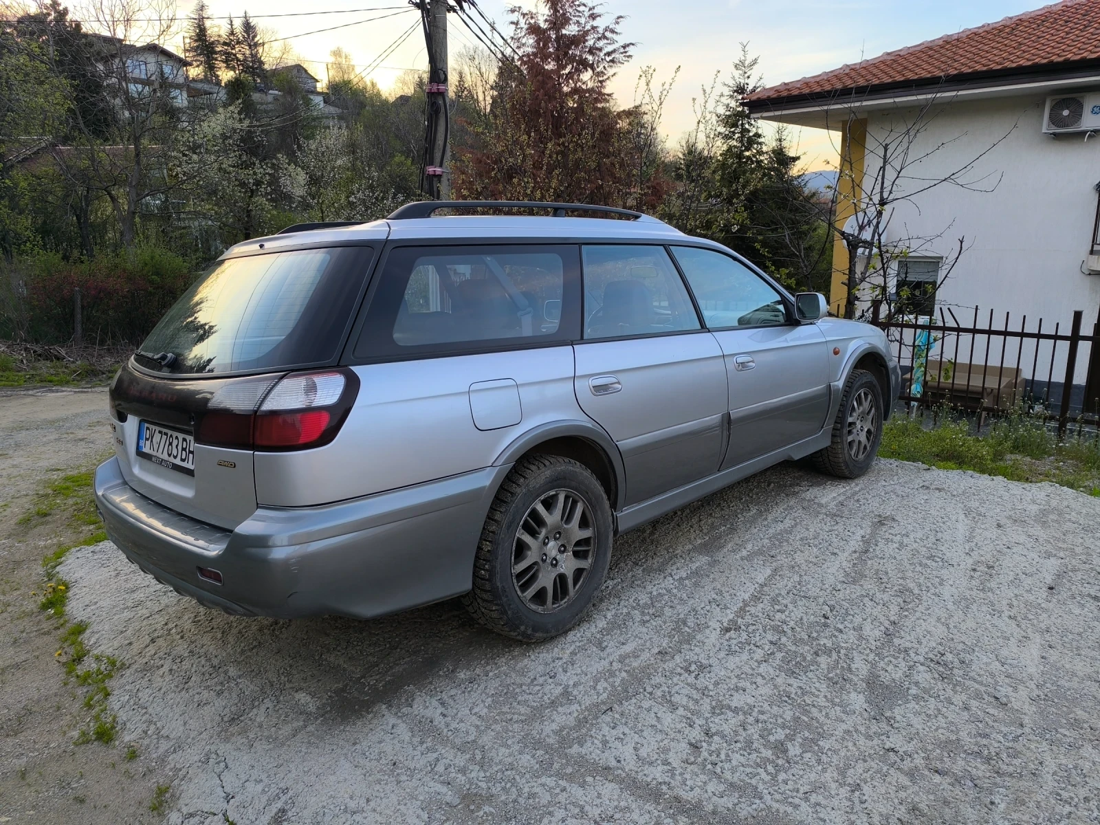 Subaru Outback 3.0 H6 - изображение 5