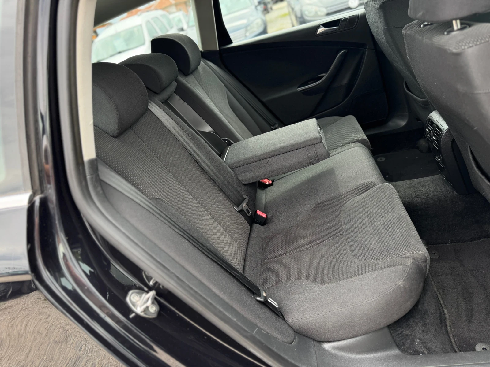 VW Passat 2.0TDI 170    | Mobile.bg   13