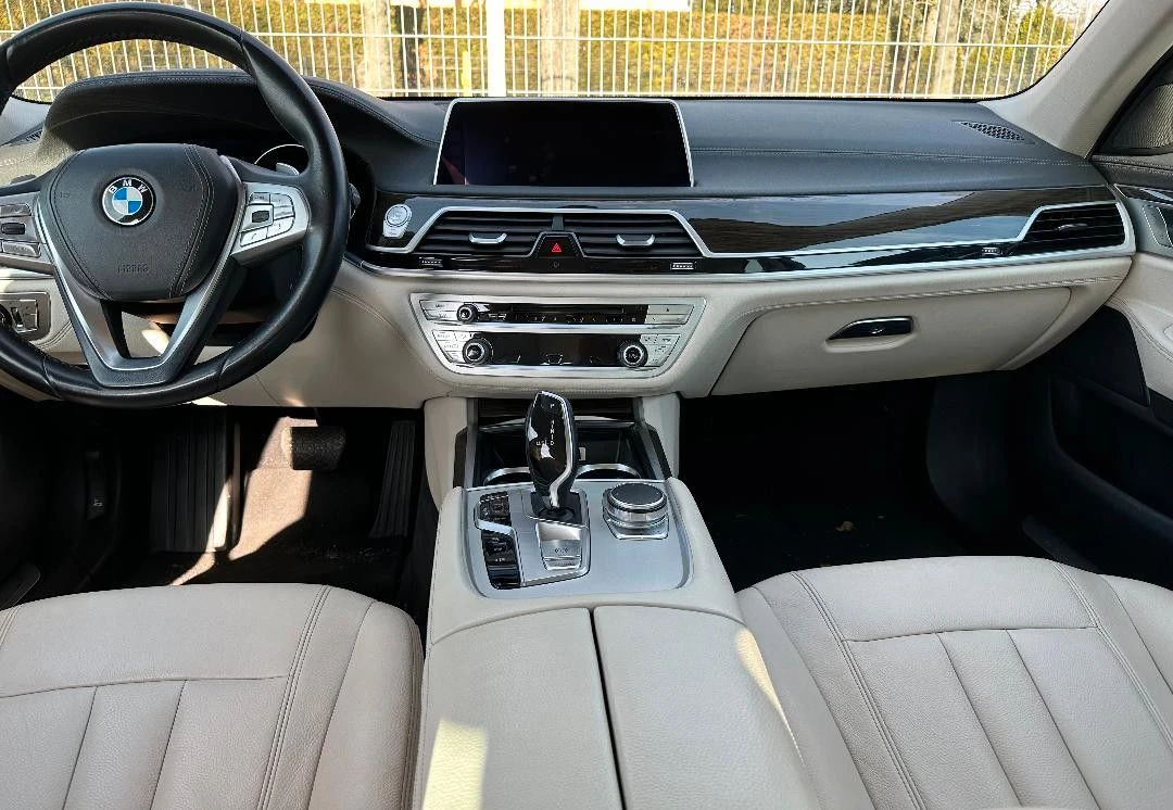 BMW 730 d/265HP/DISPLAYKEY/HEADUP/MEMORY/SOFTCLOSE/224f - изображение 9