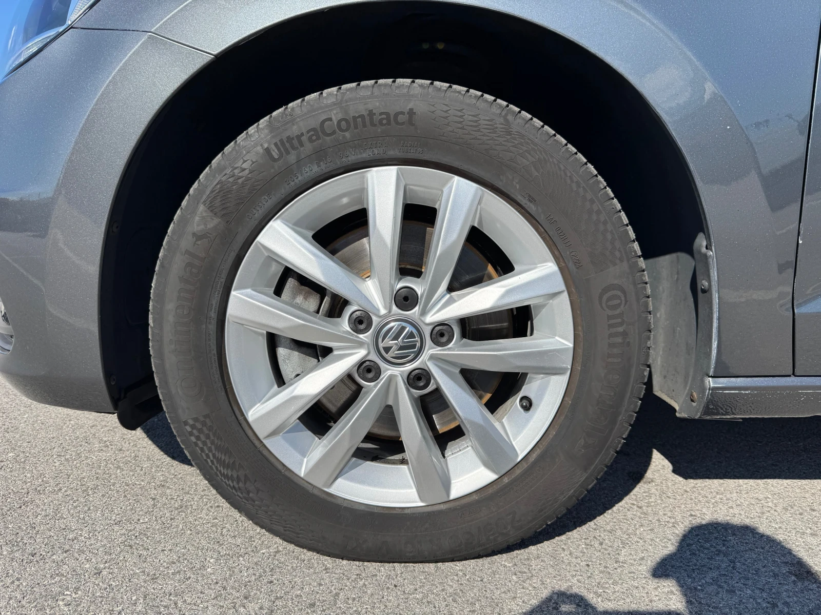 VW Touran 2.0 TDI 150 k.s. - HIGHLINE - 7 MESTEN | Mobile.bg   16