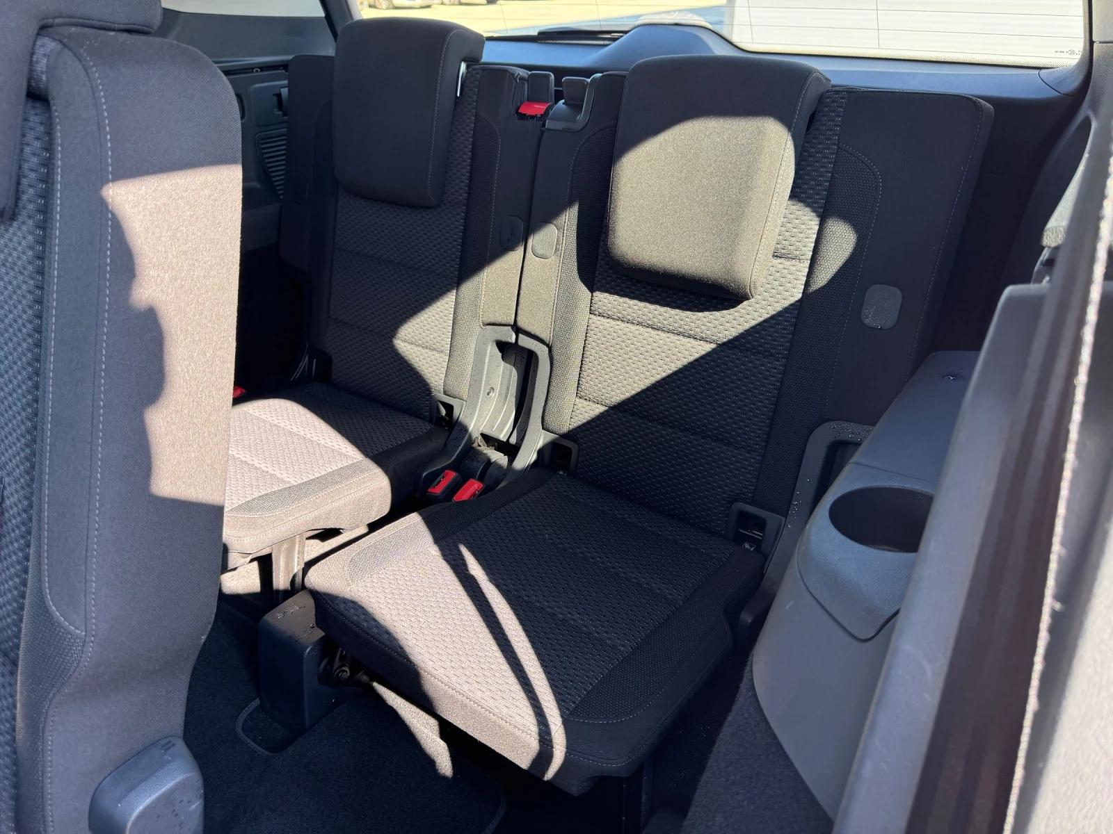 VW Touran 2.0 TDI 150 k.s. - HIGHLINE - 7 MESTEN | Mobile.bg   15