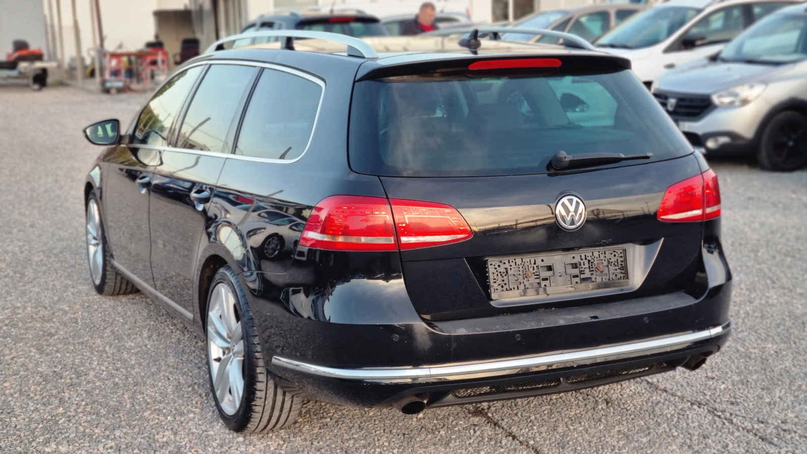 VW Passat 2.0 TDI  4-M  SWISS  | Mobile.bg   5