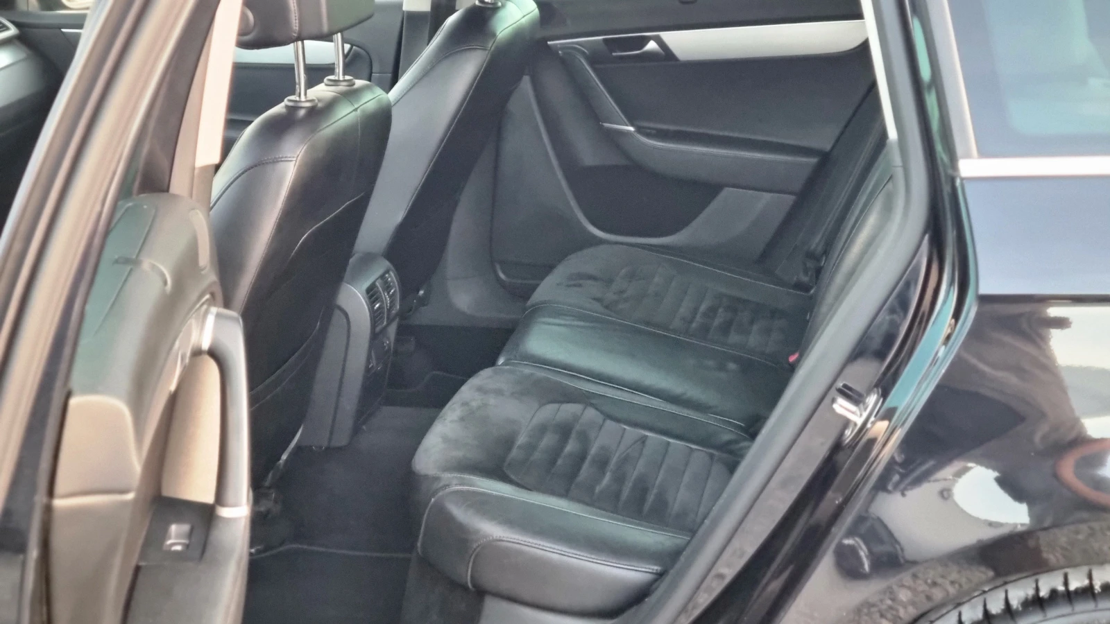 VW Passat 2.0 TDI  4-M  SWISS  | Mobile.bg   12