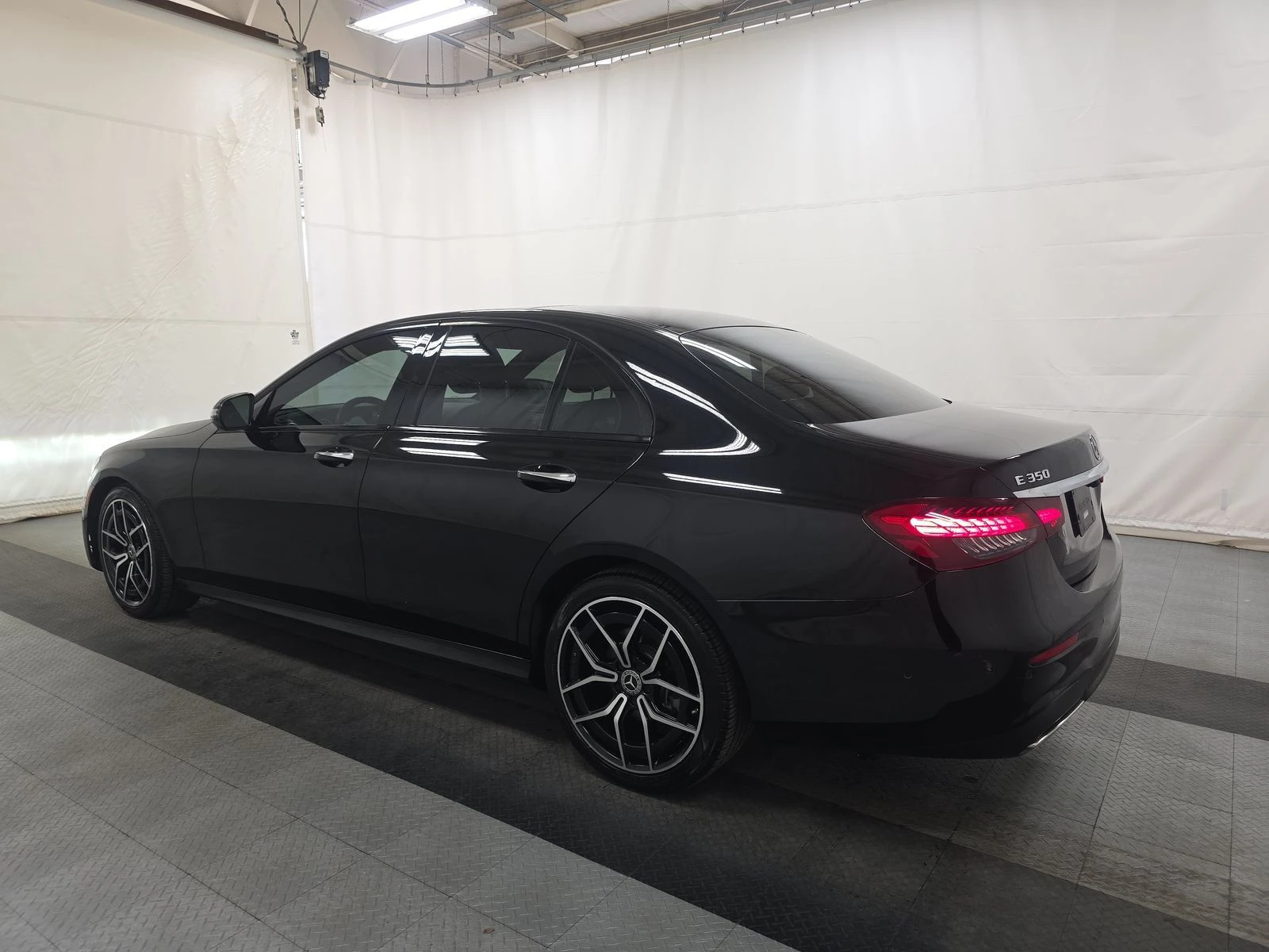 Mercedes-Benz E 350   / DESIGNO PACKAGE | Mobile.bg   3