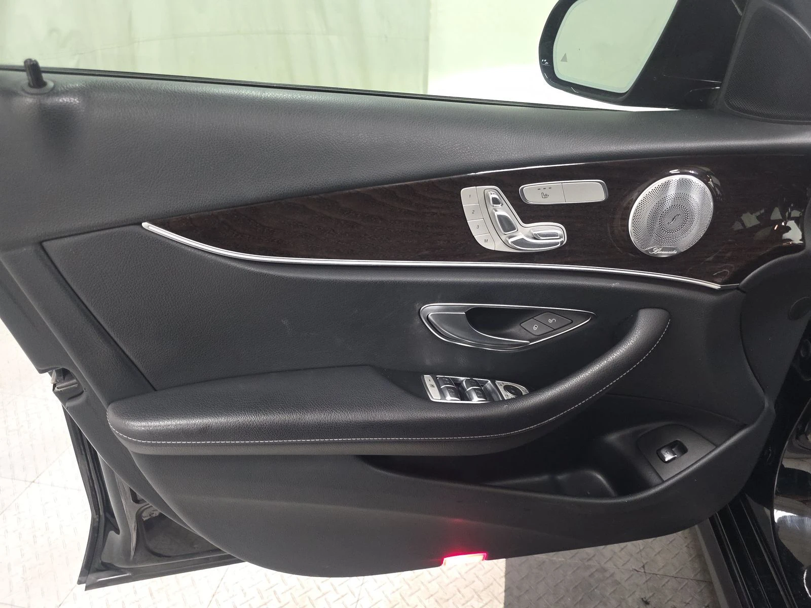 Mercedes-Benz E 350   / DESIGNO PACKAGE | Mobile.bg   11