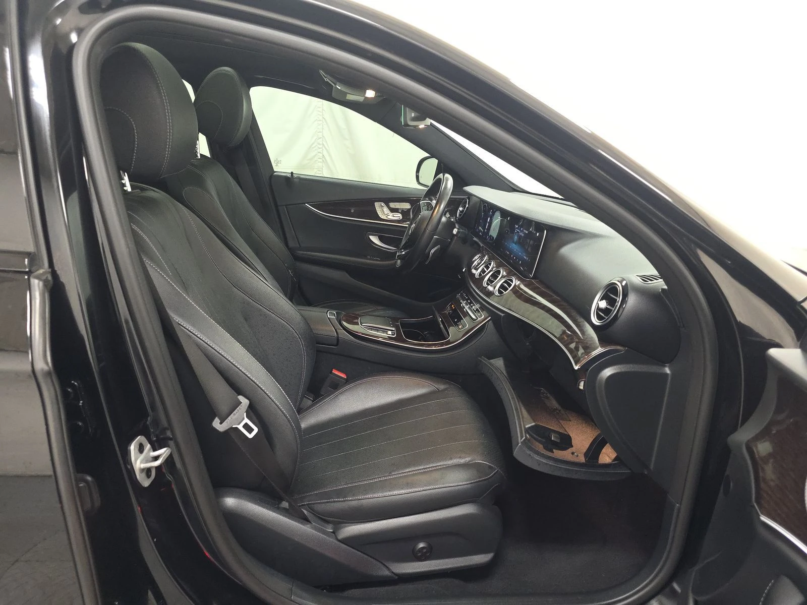 Mercedes-Benz E 350   / DESIGNO PACKAGE | Mobile.bg   15