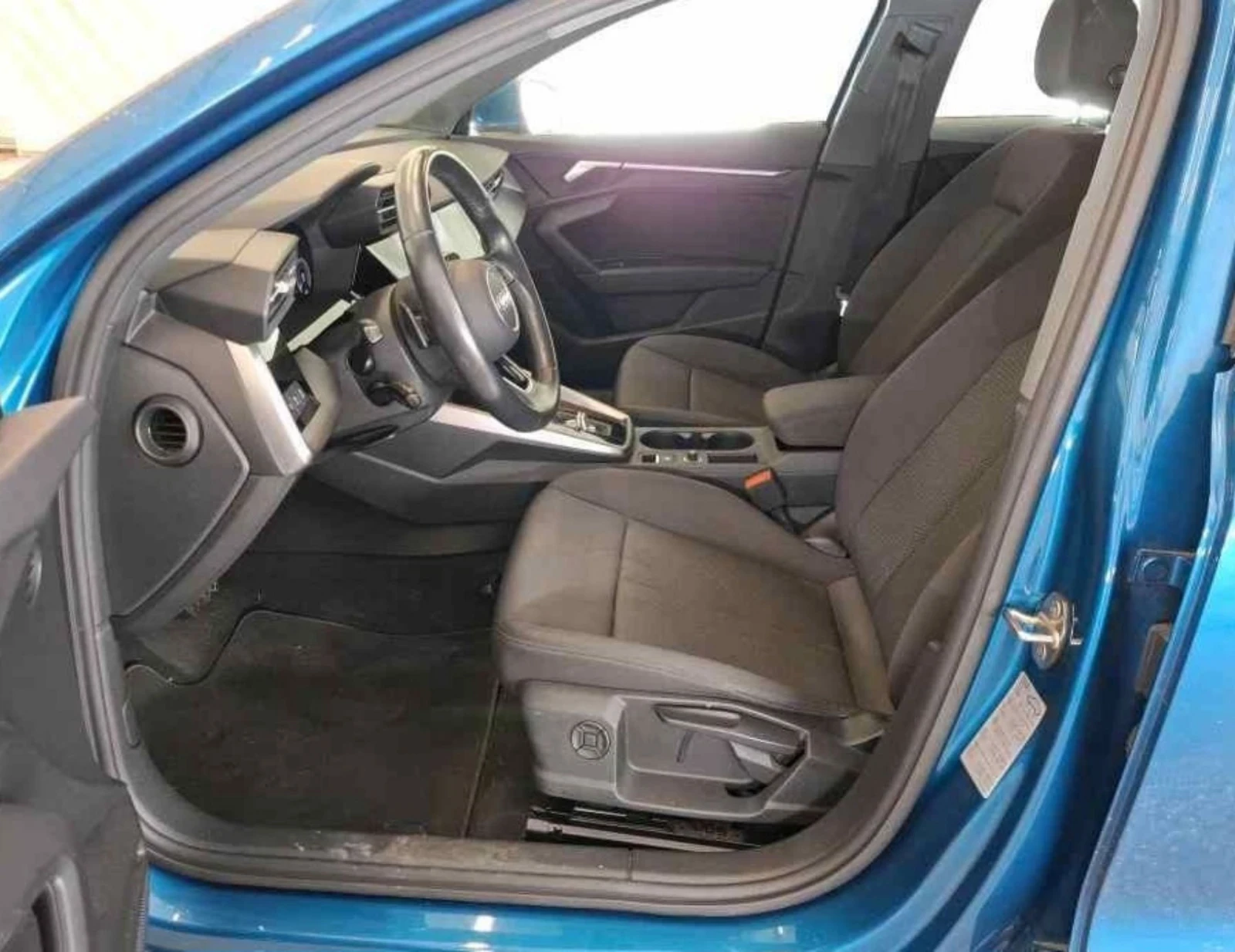 Audi A3 40 TFSI e Business S tronic 150KW.KAMERA.LED.NAVI - изображение 9