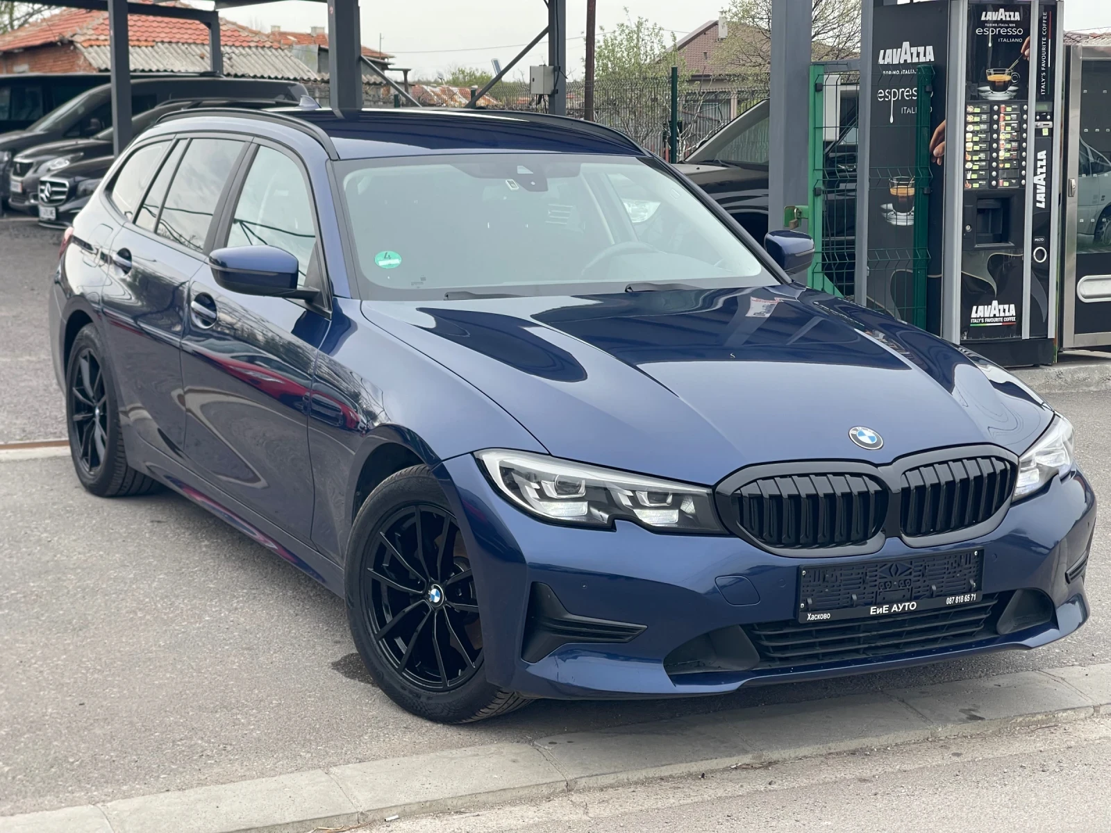 BMW 320 D, снимка 4 - Автомобили и джипове - 53874160