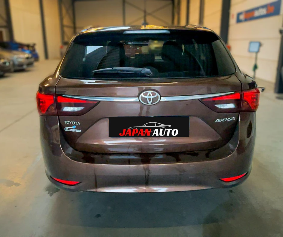 Toyota Avensis 1.8 VVT-i | С ГАРАНЦИЯ!!!  - изображение 4