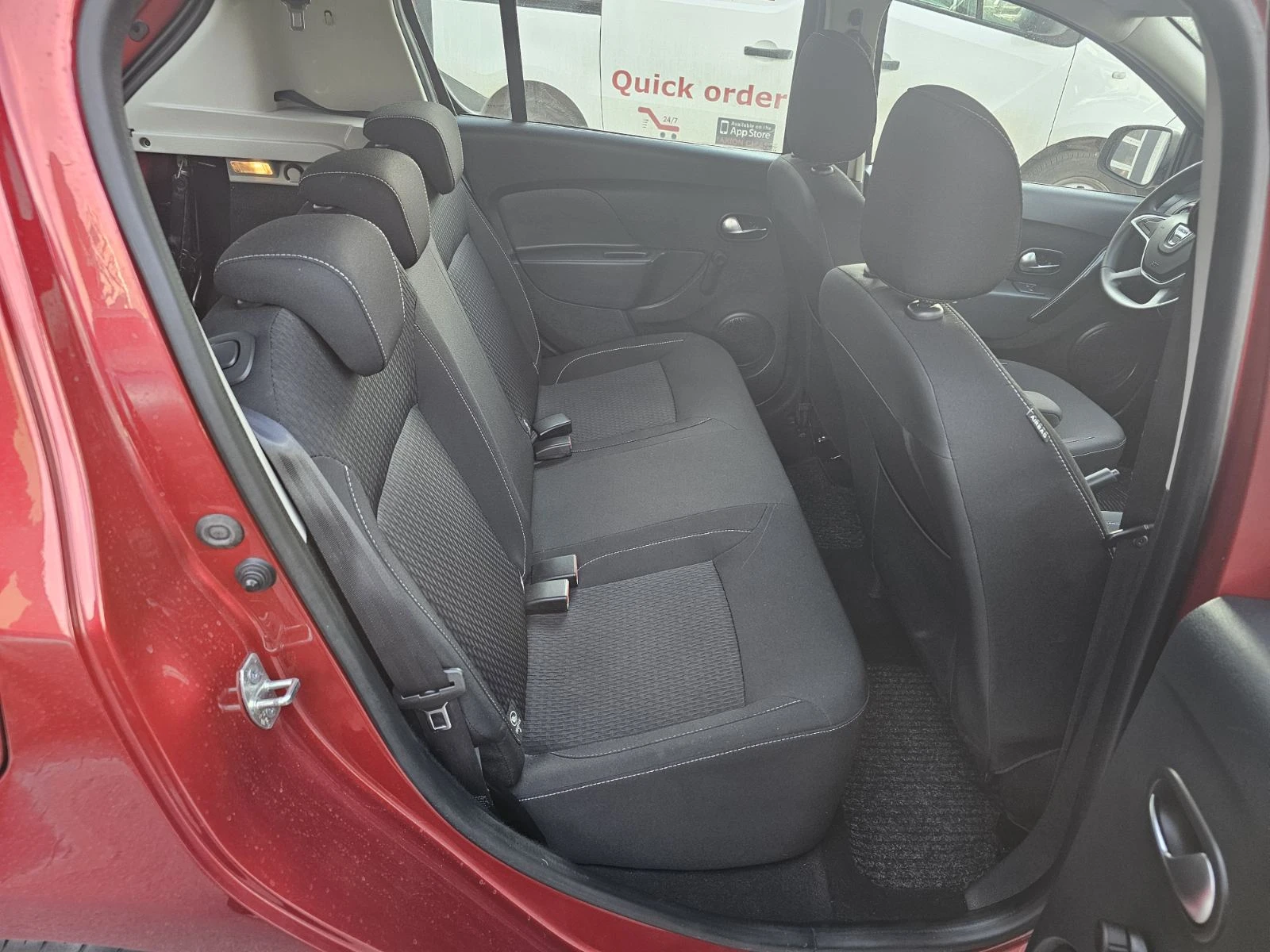 Dacia Sandero 0.9 Tce 90 к.с. бензин/ газ, снимка 16 - Автомобили и джипове - 53988203