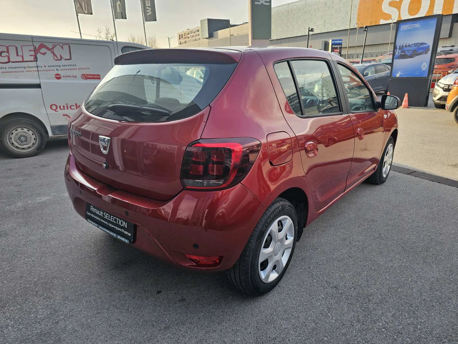 Dacia Sandero 0.9 Tce 90 к.с. бензин/ газ, снимка 5 - Автомобили и джипове - 53988203
