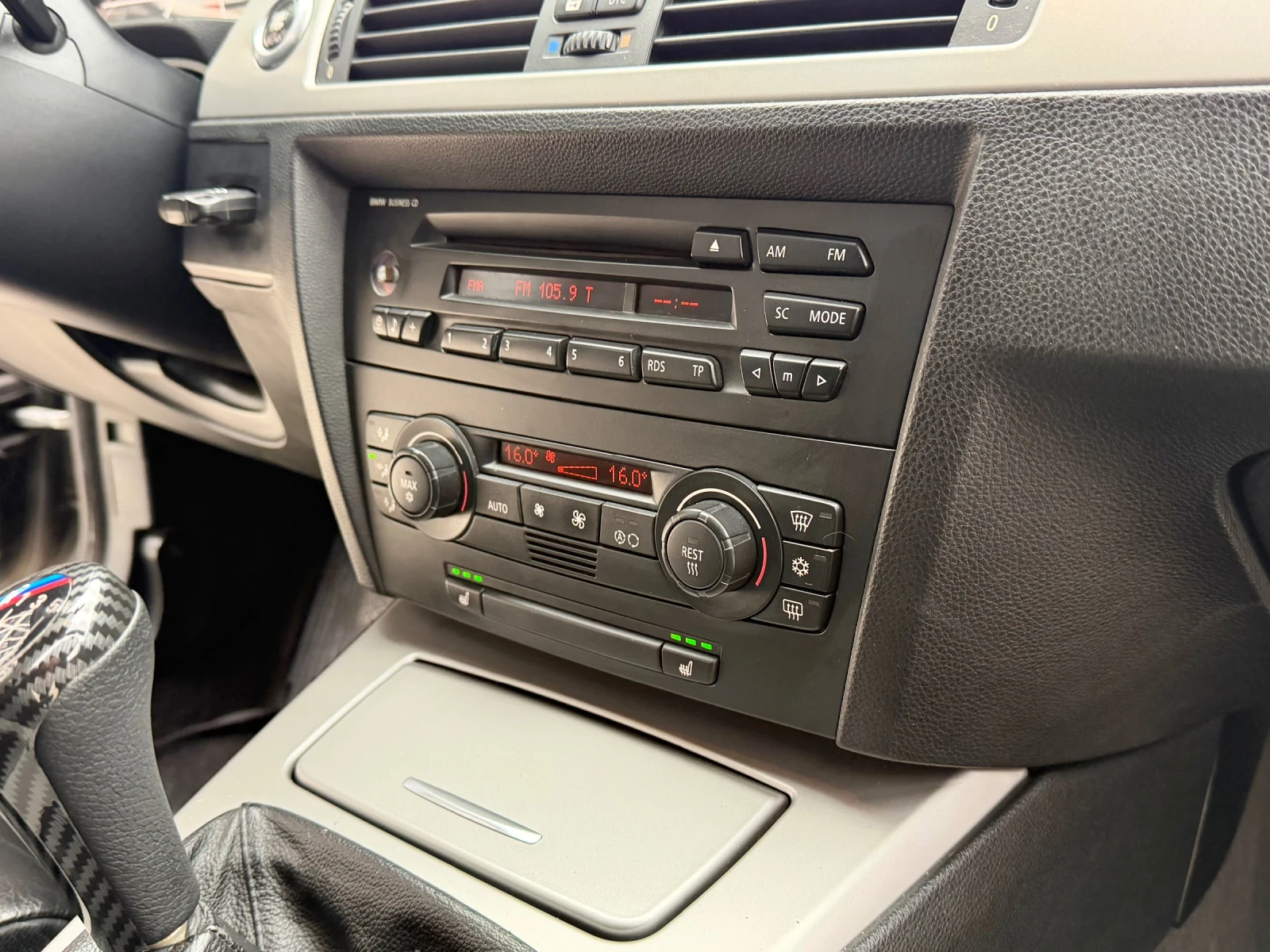 BMW 320 2.0d 163 к.с 2007г ТОП, снимка 9 - Автомобили и джипове - 54045314