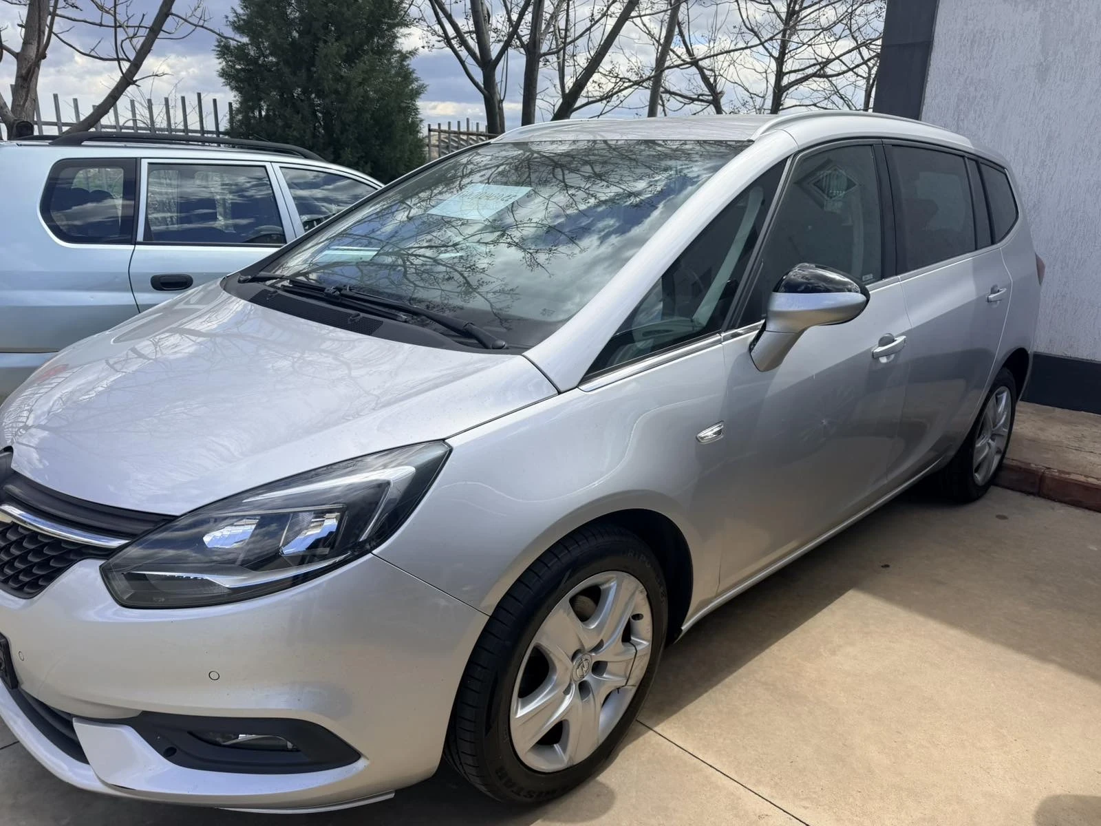 Opel Zafira Opel Zafira 1.6 CNG (метан)  | Auto.bg — изображение 1