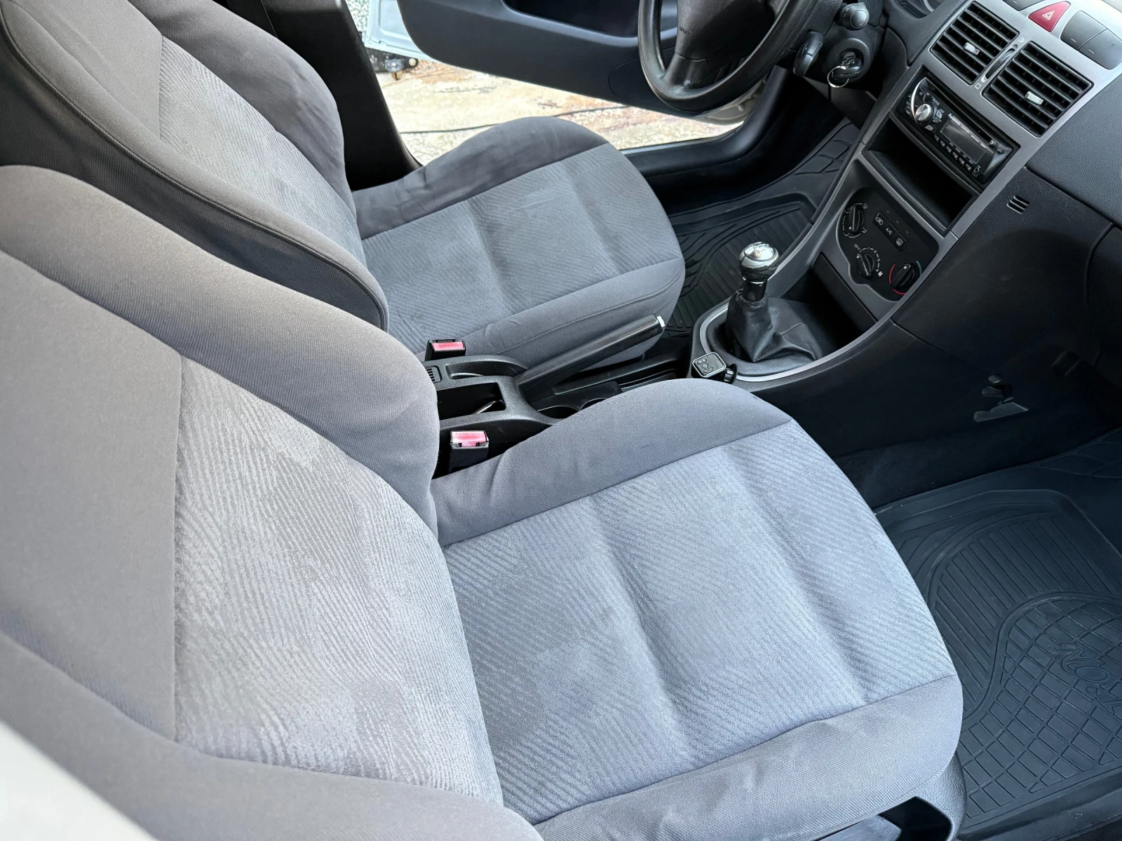 Peugeot 307 HDi, снимка 10 - Автомобили и джипове - 54214048