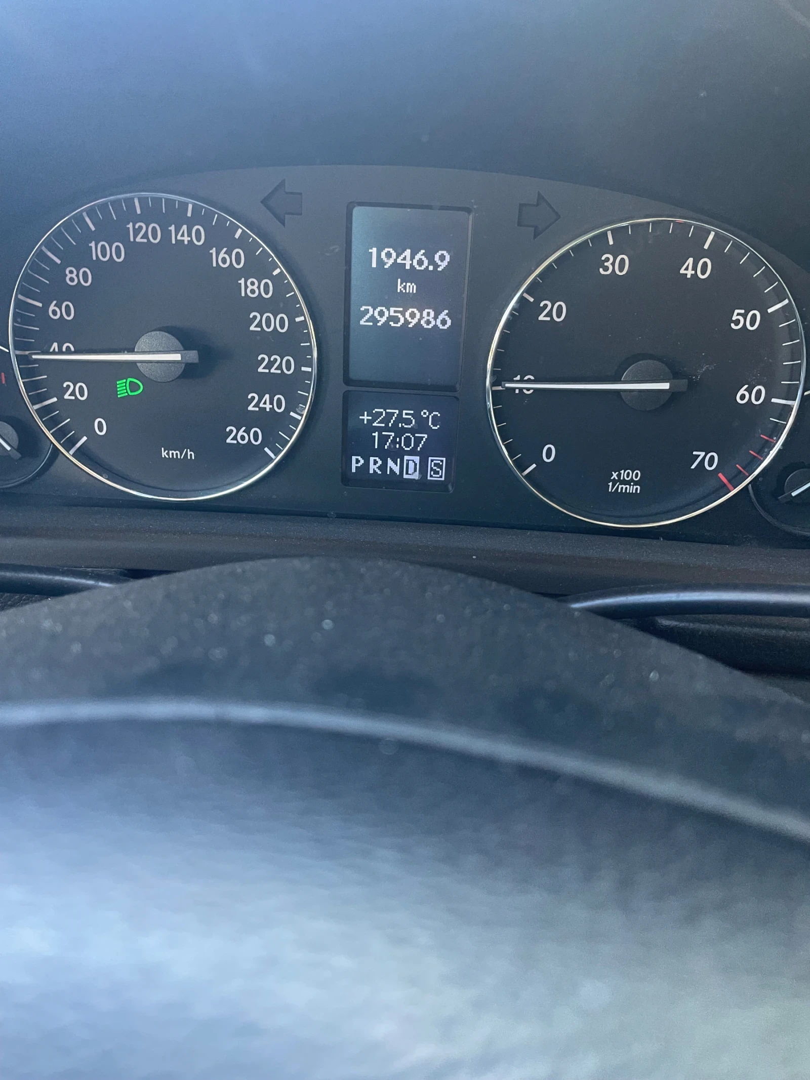 Mercedes-Benz C 350 4matic, снимка 13 - Автомобили и джипове - 54905394