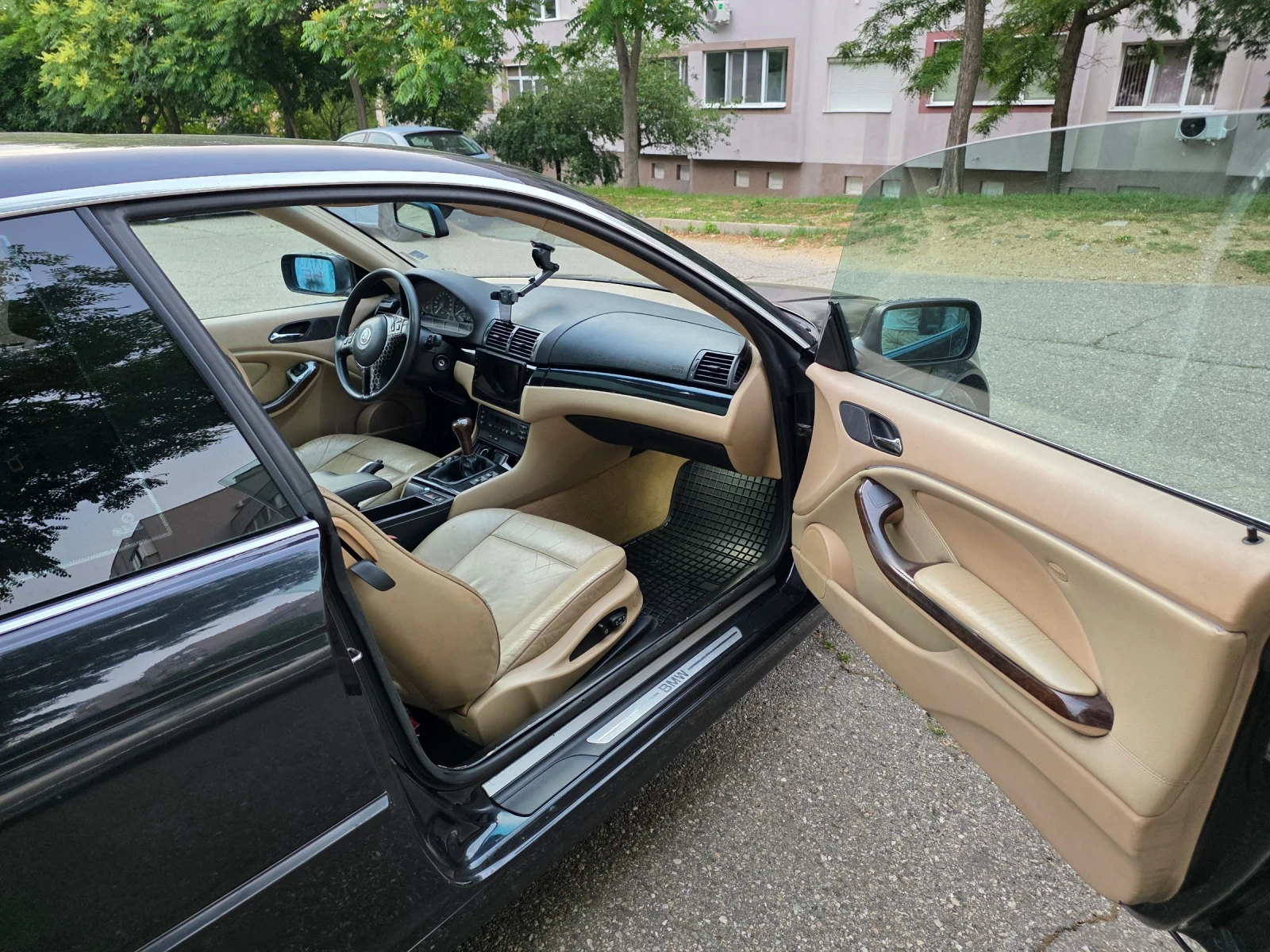 BMW 323, снимка 5 - Автомобили и джипове - 54962409