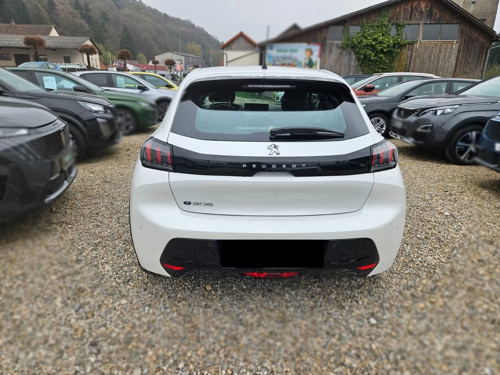 Peugeot 208 e/Allure/ПОДГРЕВ/Kamera/NAVI/136HP/, снимка 5 - Автомобили и джипове - 54968105