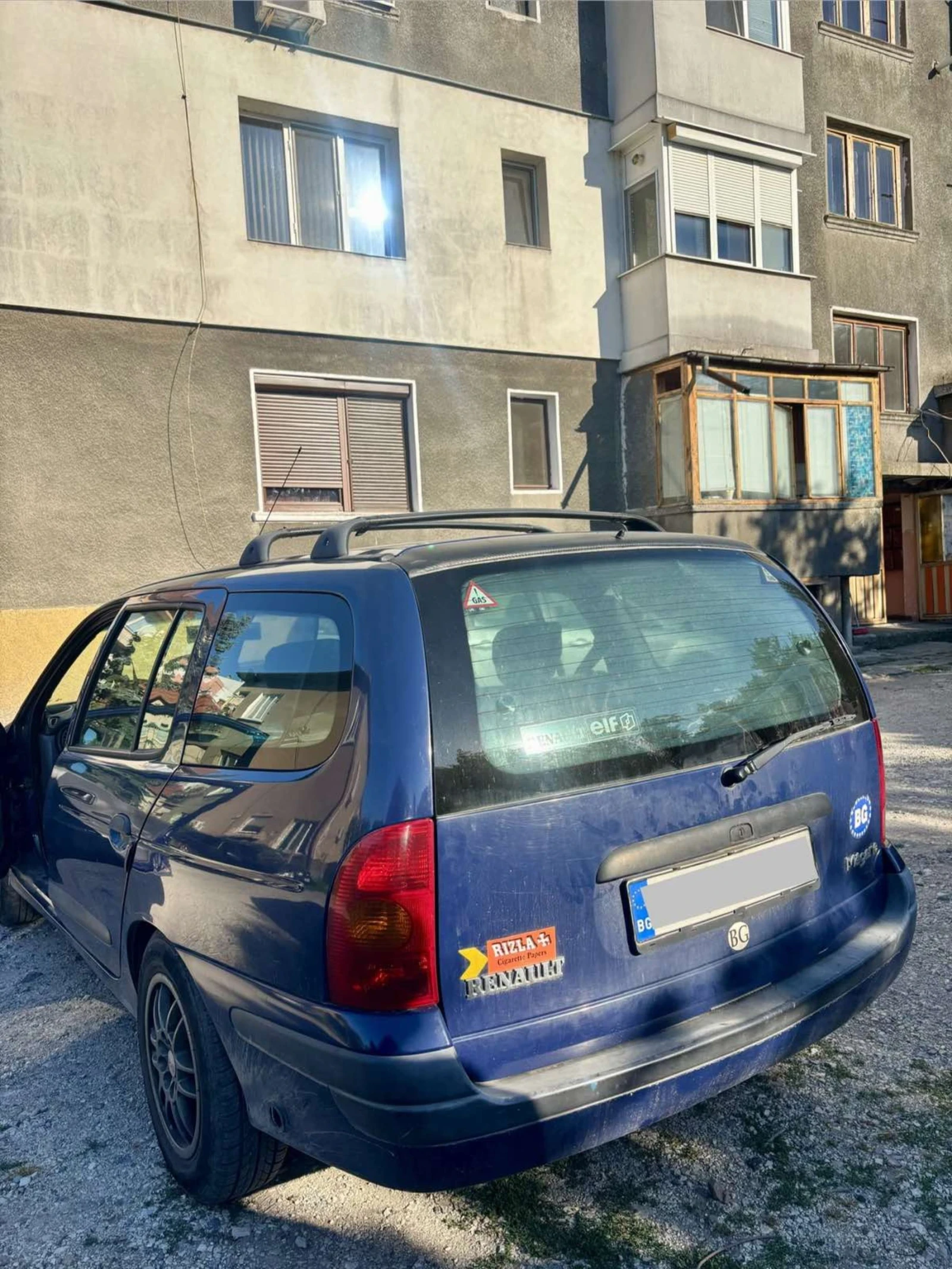 Renault Megane 1.4 16V, Бензин/Газ, снимка 5 - Автомобили и джипове - 55156889