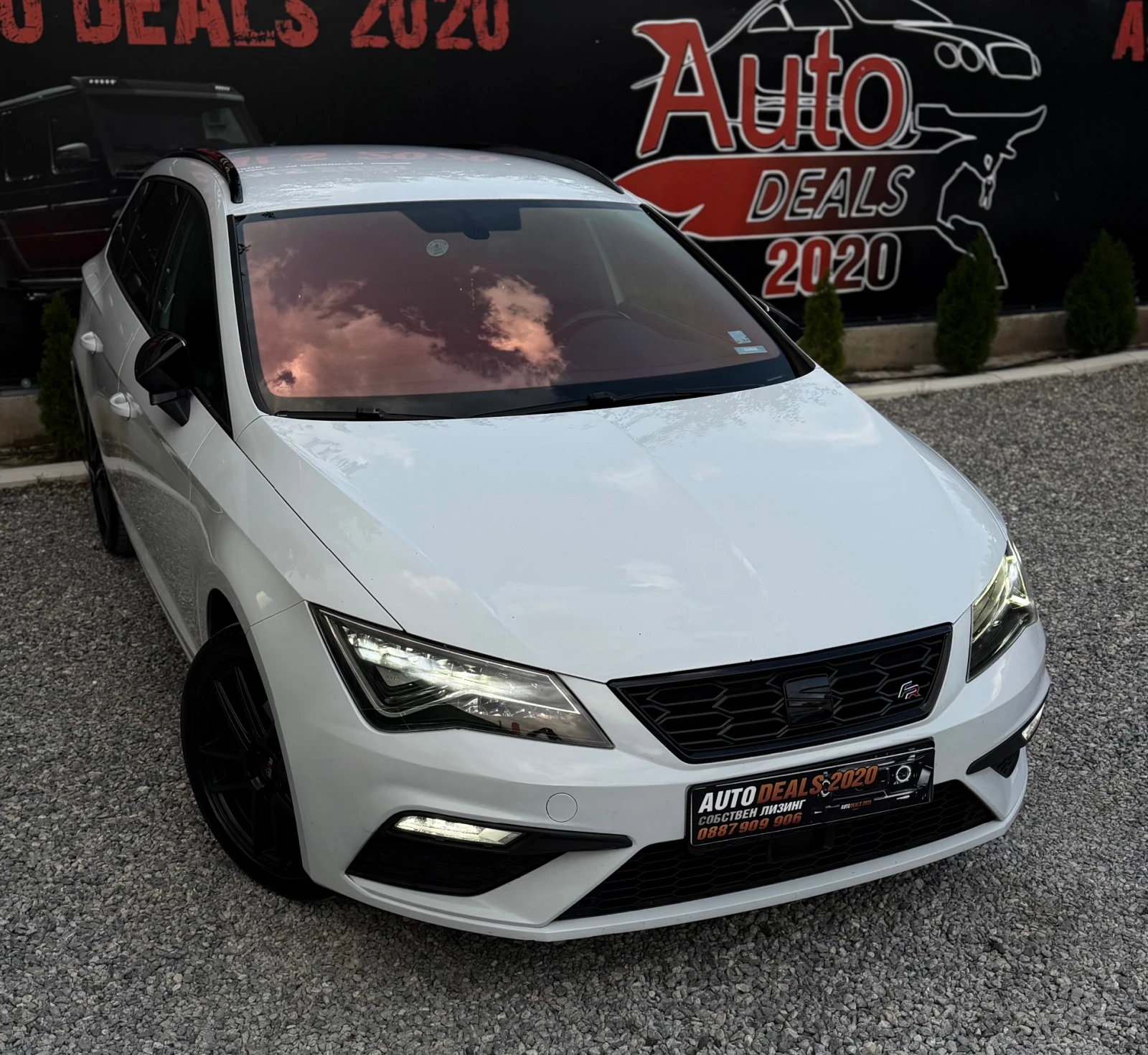 Seat Leon 1.6TDI| FR| DSG| DIGITAL| СЕРВИЗНА ИСТОРИЯ| ЛИЗИНГ