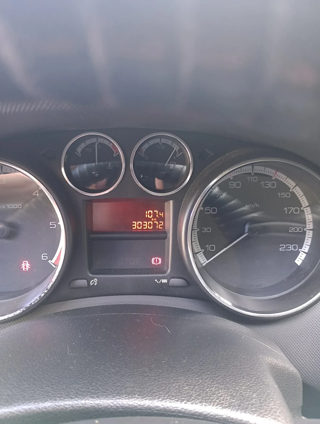 Peugeot 308 308 SW, снимка 9 - Автомобили и джипове - 55539824