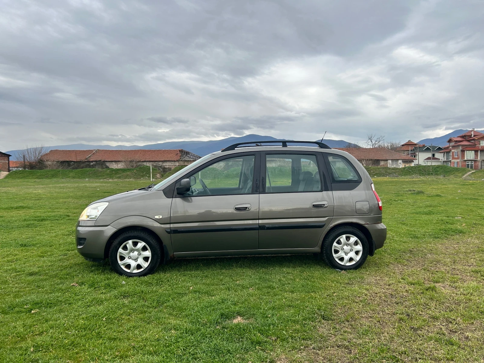 Hyundai Matrix 1.6, снимка 3 - Автомобили и джипове - 55656823