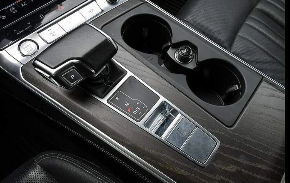 Audi A6 55TFSi * ОБДУХВАНЕ * 360 * ДИСТРОНИК * CARFAX * , снимка 9 - Автомобили и джипове - 55667416