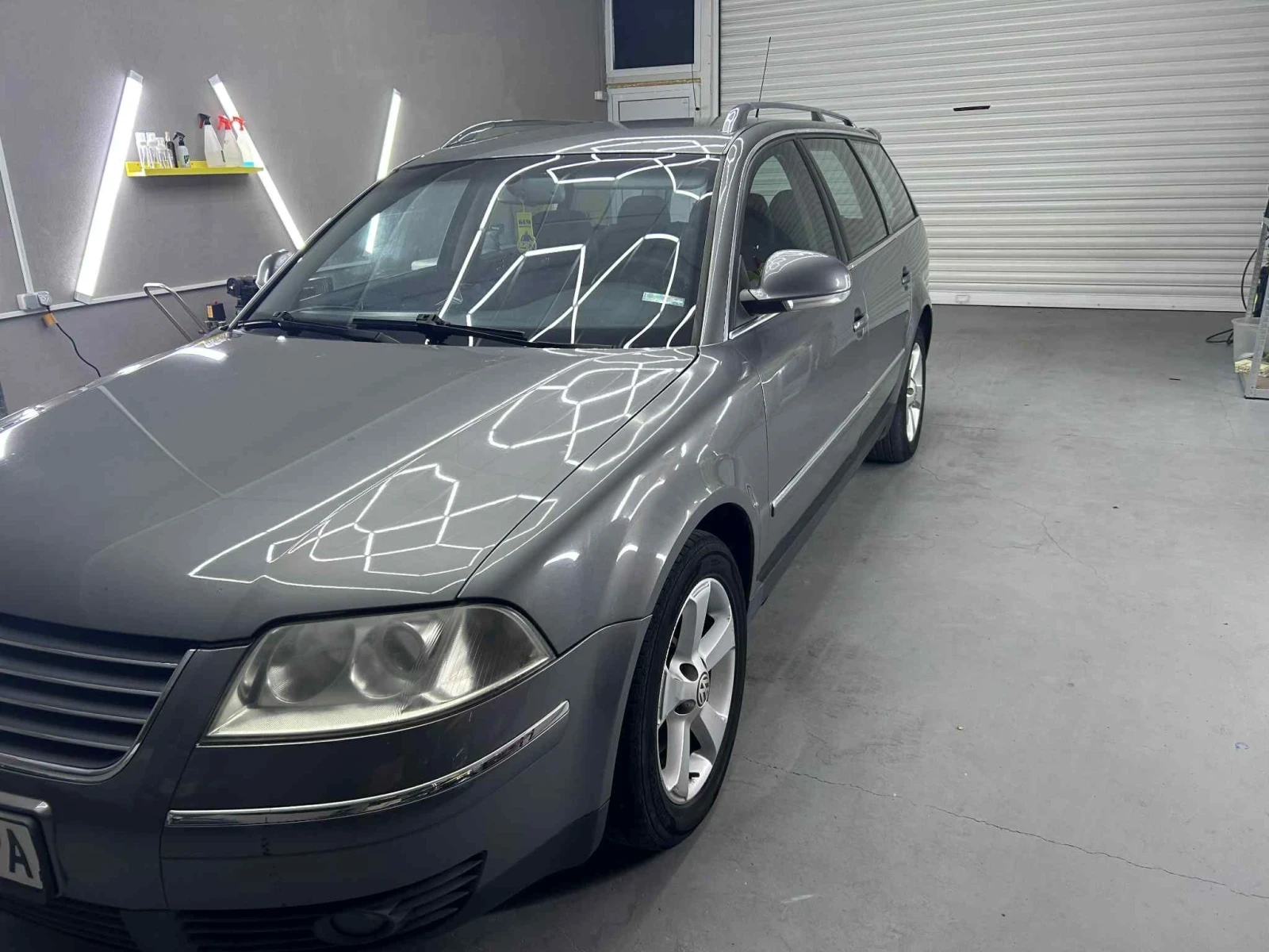 VW Passat 5.5 HighLine 131 AVF, снимка 3 - Автомобили и джипове - 55770715