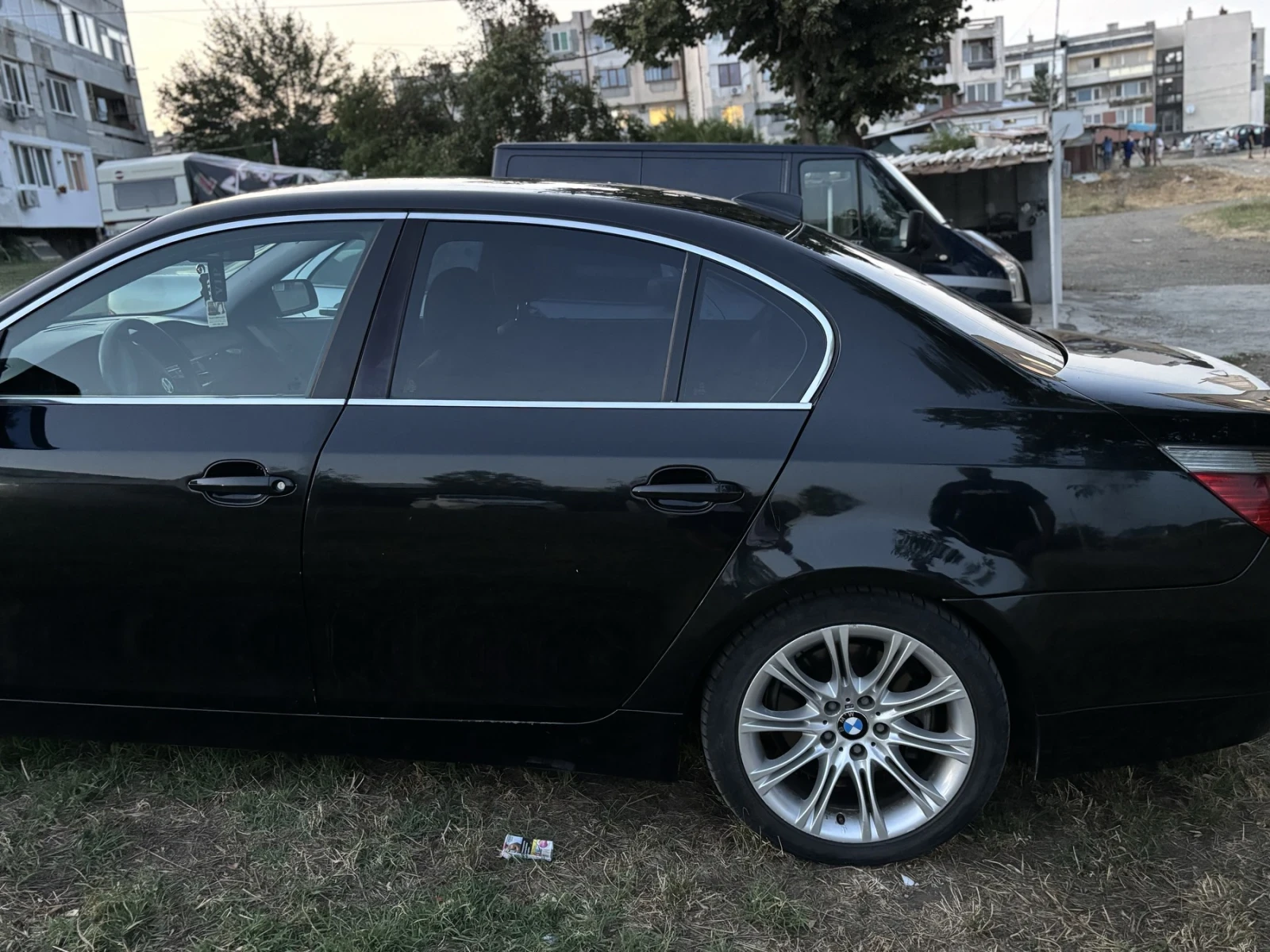 BMW 525, снимка 6 - Автомобили и джипове - 55777345