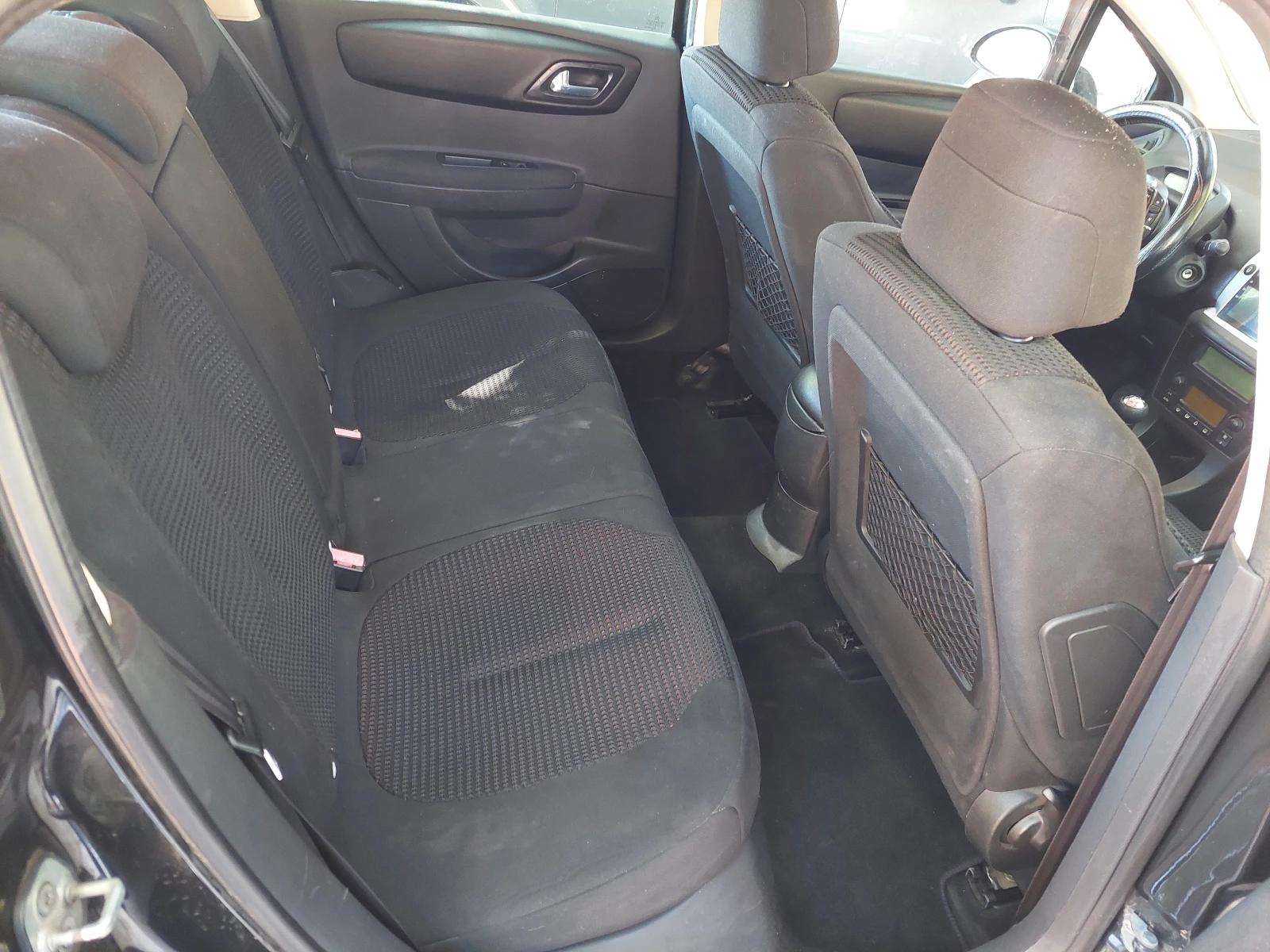 Citroen C4, снимка 9 - Автомобили и джипове - 55845954