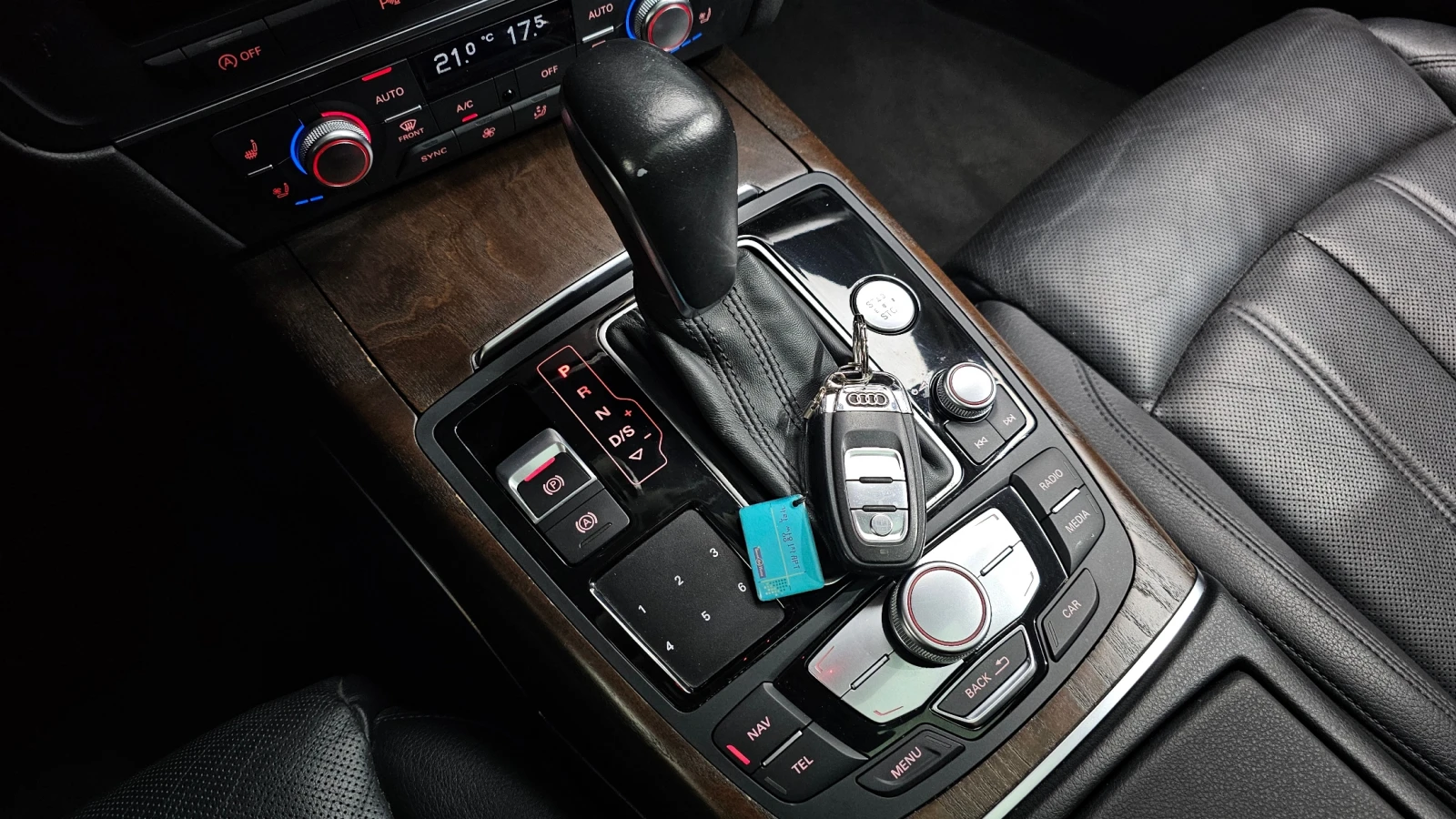 Audi A6 35 TDI* ЕЛ. БАГАЖНИК* ПОДГРЕВ ВОЛАН* КРАЙНА ЦЕНА, снимка 9 - Автомобили и джипове - 55983980