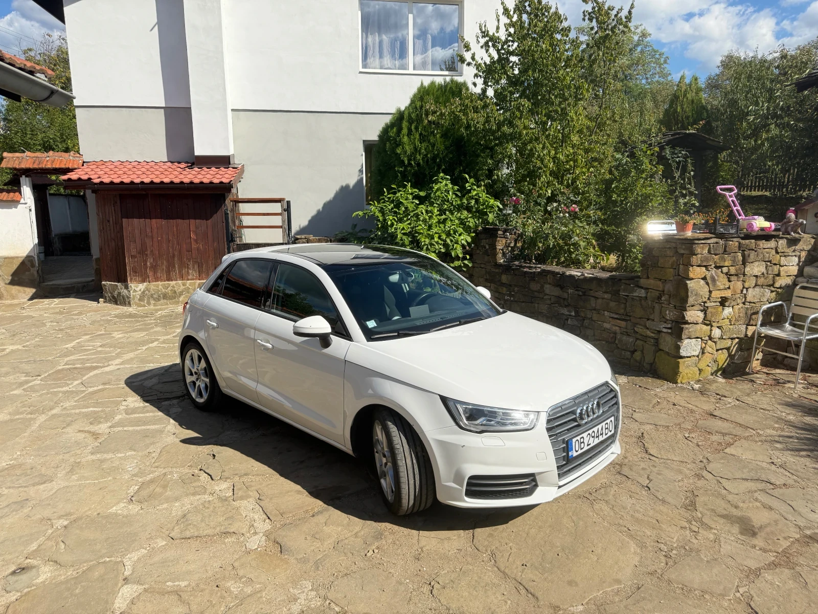 Audi A1 Sportback, снимка 2 - Автомобили и джипове - 56445516