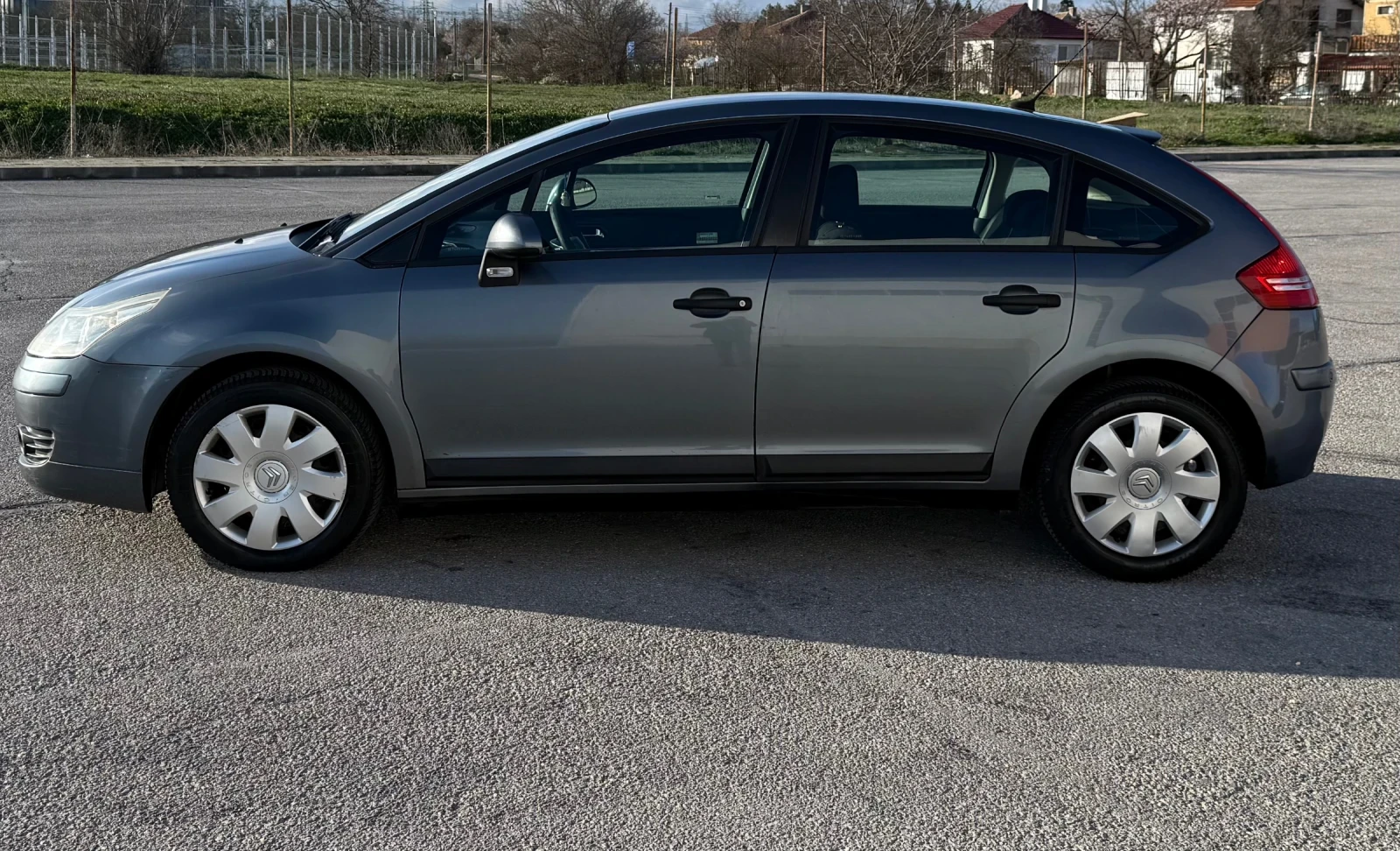 Citroen C4 HDi Facelift, снимка 3 - Автомобили и джипове - 56664288