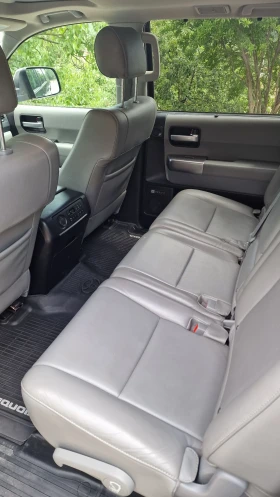 Toyota Sequoia, снимка 10