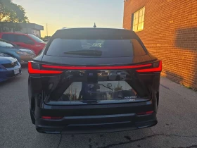 Lexus NX * 250 * ДВА КЛЮЧА* БЕЗ ЗАБЕЛЕЖКИ, снимка 4
