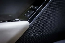 Land Rover Range Rover Velar P400e plug in hybrid 404hp, снимка 16