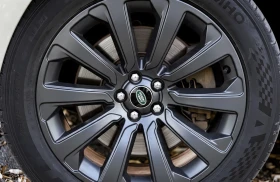 Land Rover Range Rover Velar P400e plug in hybrid 404hp, снимка 15